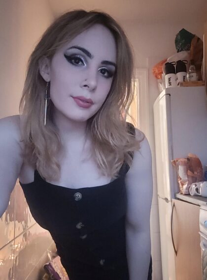 Bout to head out to an nye party thought I'd share a quicky