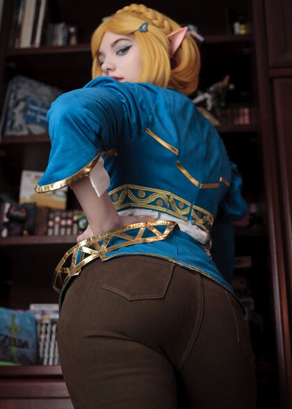 Zeldas juicy booty by me ♥