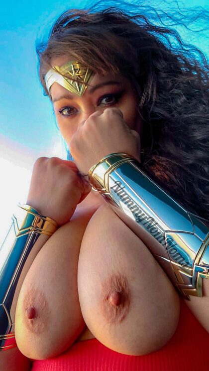 Wonder Woman aus DC Comics von NummyNomNoms