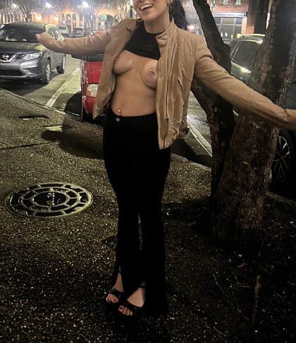 Who’s brave enough to come suck on my titties out here on the street? ;)