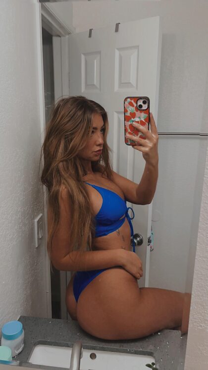 heres me in my blue suit ;)