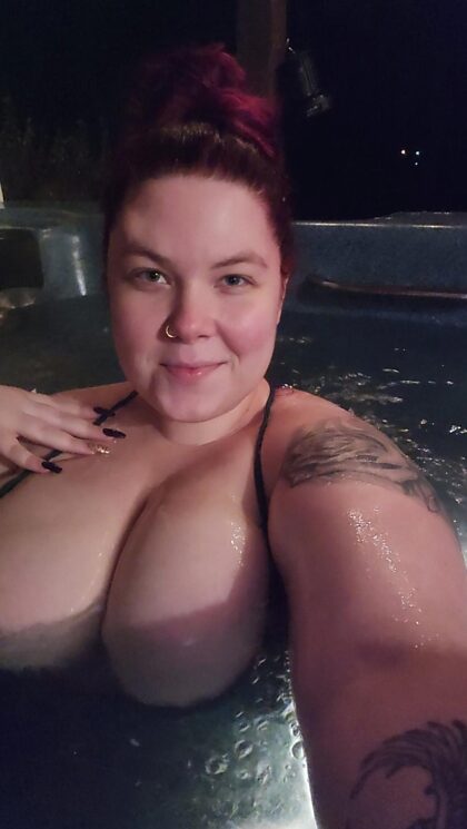 Late Night Hot Tubbing 