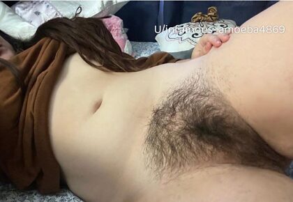 Forever SUPER hairy, I will never shave my pussy again! I feel so sexy ;)