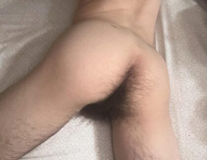 Just turned 18, never shaved my pubes, how do they look?