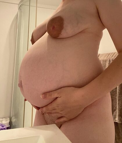 Meine schwangeren Brüste sind so voll, wer hilft mir, sie zu lindern?