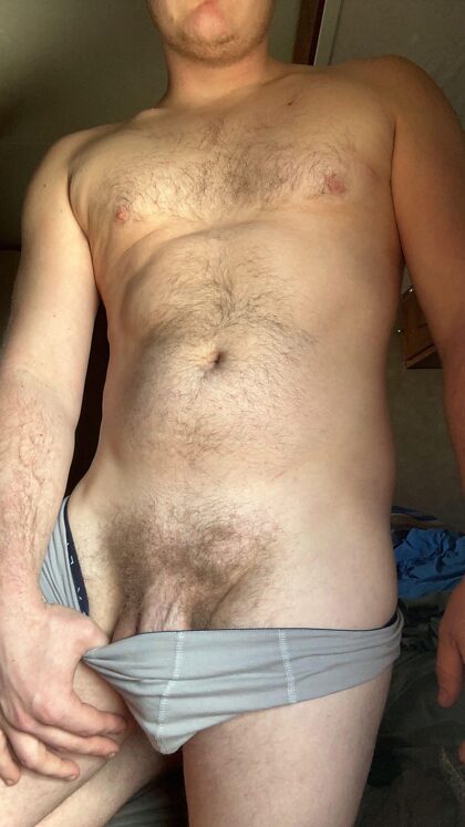 I used to dislike my body hair but now I’m embracing it
