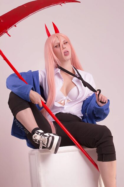 Cosplay puissant par Peppy_cos