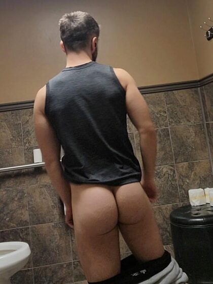 be honest, would you top me in the gym bathroom?