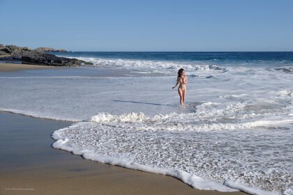Andare a correre nuda sulla spiaggia