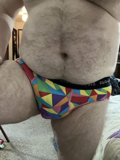 Nieuw ondergoed maakt me helemaal opgewonden, DM is welkom!