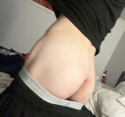 first post, would you rather take my dick or use my hole? or maybe both? :)