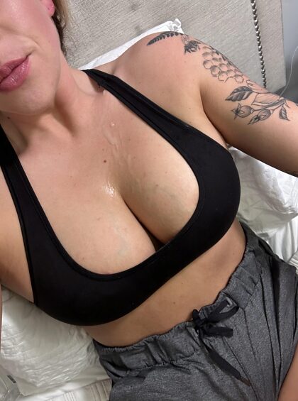 Titty-fucks should always end with a drenched bra