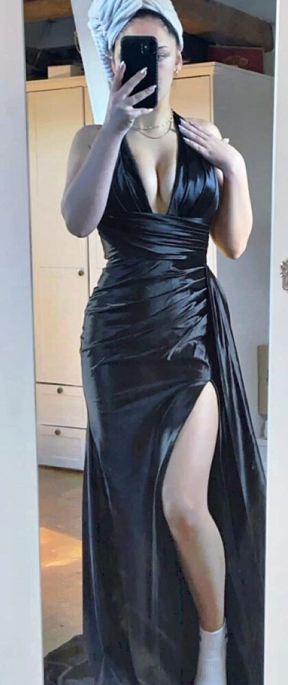 Do you like my new dress?