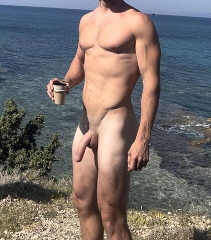 i want someone to suck me off on the beach