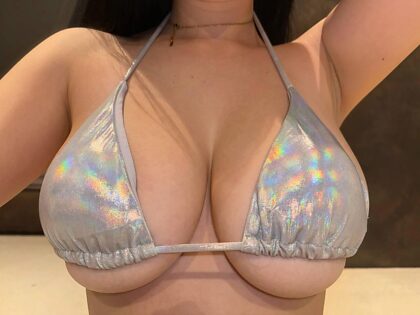 Wanna see more of my jiggly jelly boobs
