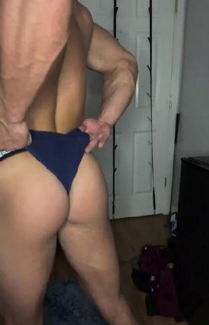 What would you do to this ass? 