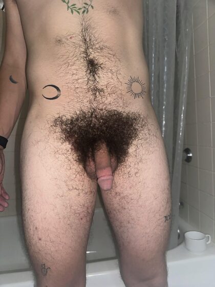 Fresh outta the shower. The bush is getting big!