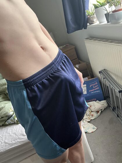 Twinks in shorts ?