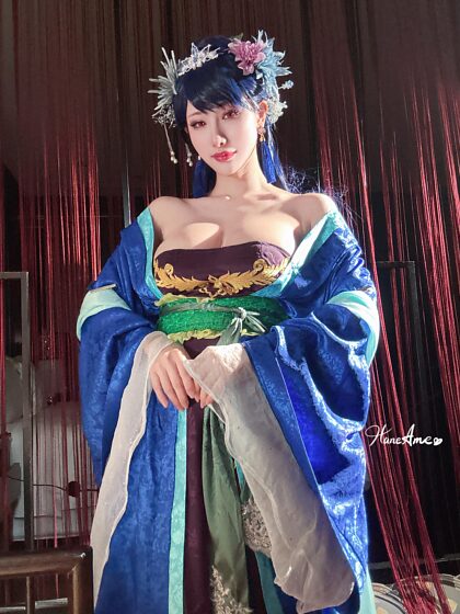 The Apothecary Diaries Consort Lihua cosplay by HaneAme