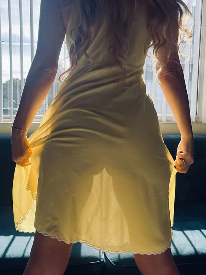 Sunny Vintage Nightgown
