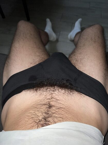 I love seeing the pubes peeking out my underwear