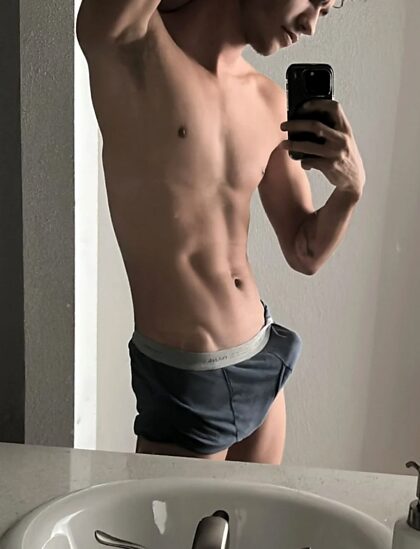 Can I be considered a twink ?
