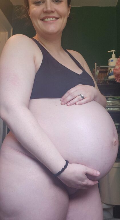 Als je mij zou zien toen ik 9 maanden zwanger was, wat is dan het eerste dat je zou doen?