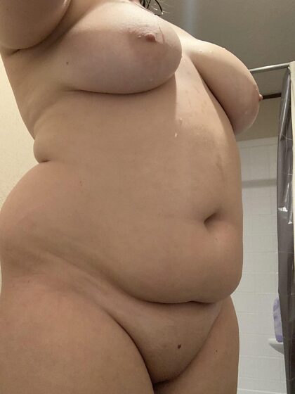 Does my chubby body turn anyone on? 