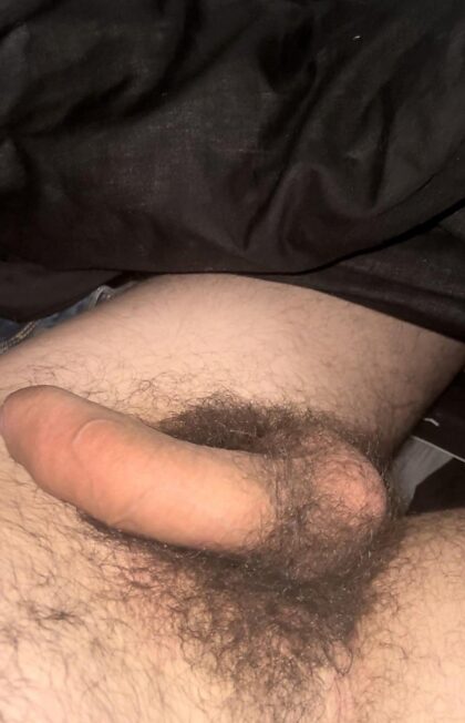 Who likes a hairy twink (also when its soft like now)? 