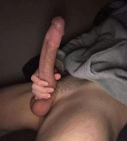 Can you rate daddy's cock? I'm about to jerk it off right now 