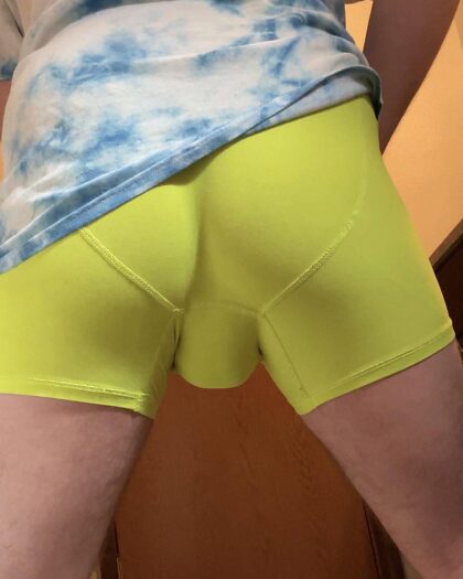 Do you like the bulge from my balls?