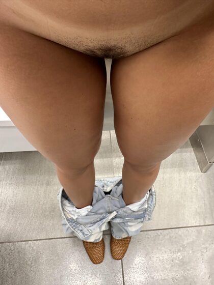 Not wearing panties at work today 