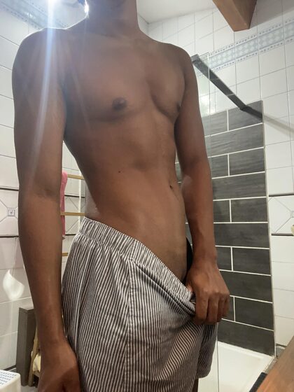 Need someone to help me in the shower ? Any volunteer ?