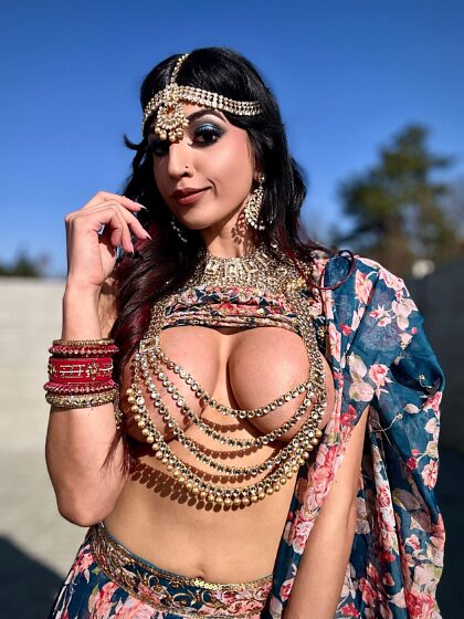 Déesse pakistanaise Alia Yasin