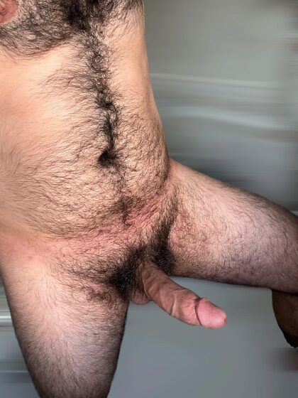 Used to shave my pubes but now I think I like it. Do you agree?