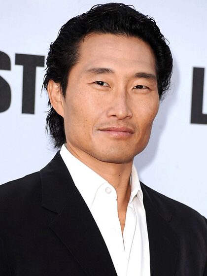 Damas, Daniel Dae Kim.  No es necesario ningún otro comentario, jajaja.