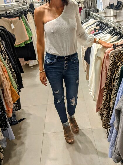 Simple shopping pic