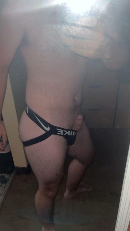 Slip ou jockstrap ?