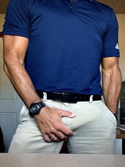 Office bulge. Think anyone will notice?