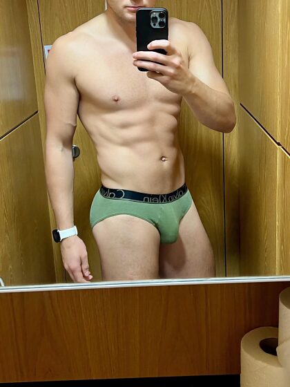 Do my army briefs make you stand to attention? 