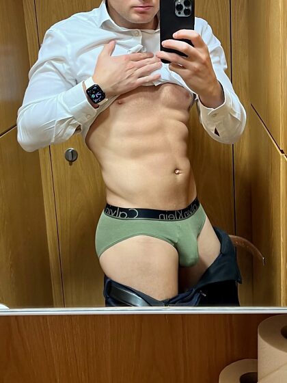 Do my army briefs make you stand to attention? 