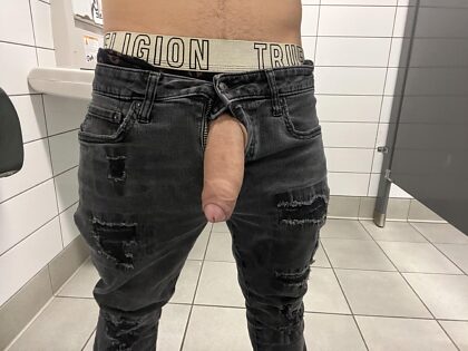 hatte ein Penis-Fotoshooting bei Walgreens …