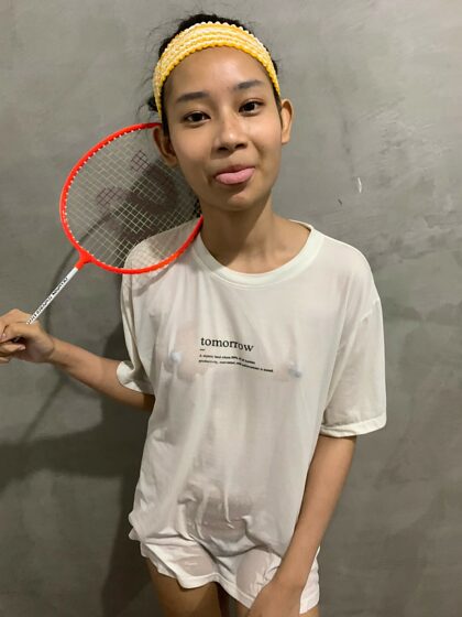 êtes-vous prête à jouer au badminton avec moi ?