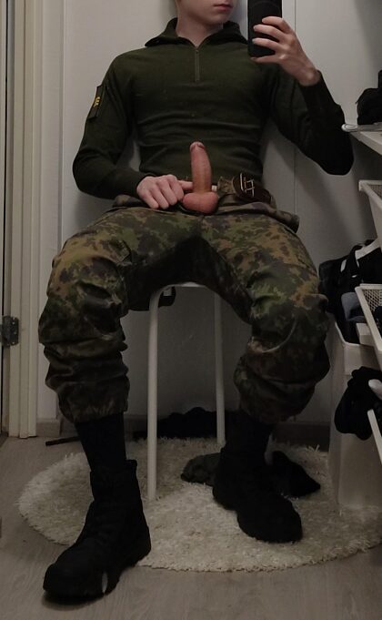 I heard you guys like uniformed guys