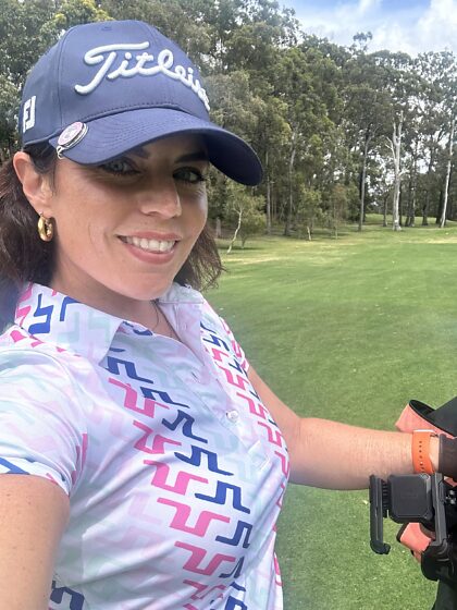 Est-ce que tu baiserais ma femme bisexuelle, passionnée de golf et âgée de 39 ans ?