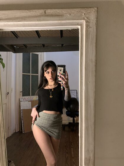 apenas uma selfie no espelho gostei dessa saia