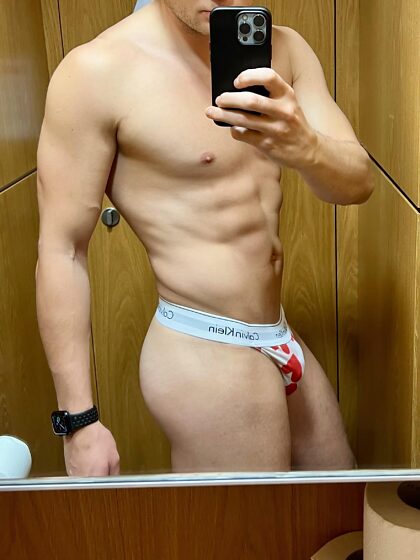 I genuinely think more guys should wear thongs. So comfy and sexy!