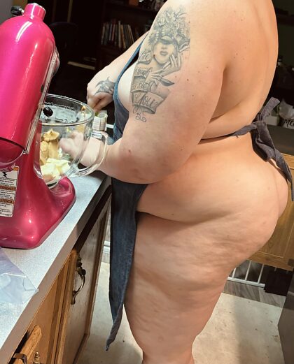 big booty baking