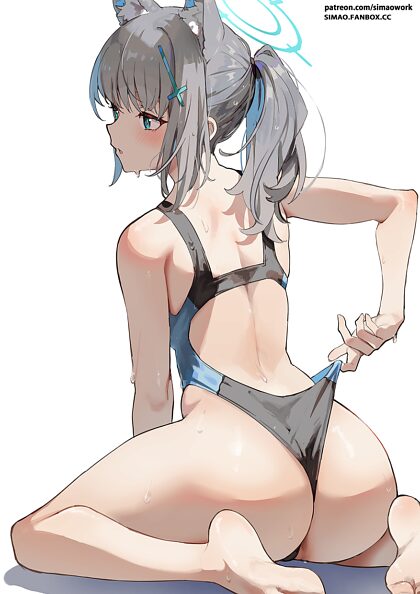 Shiroko pulling on her swimsuit