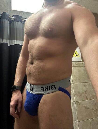 39 Yes boy, you can have Dad’s jock after the gym